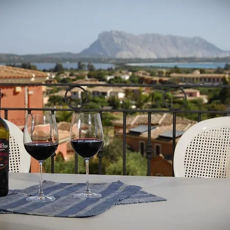Apartmán Iss Travel, Citai Panoramic - 1,5 Km From The San Teodoro (Sardinia)